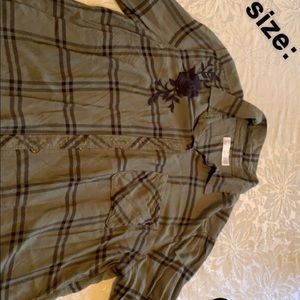 Long sleeve shirt